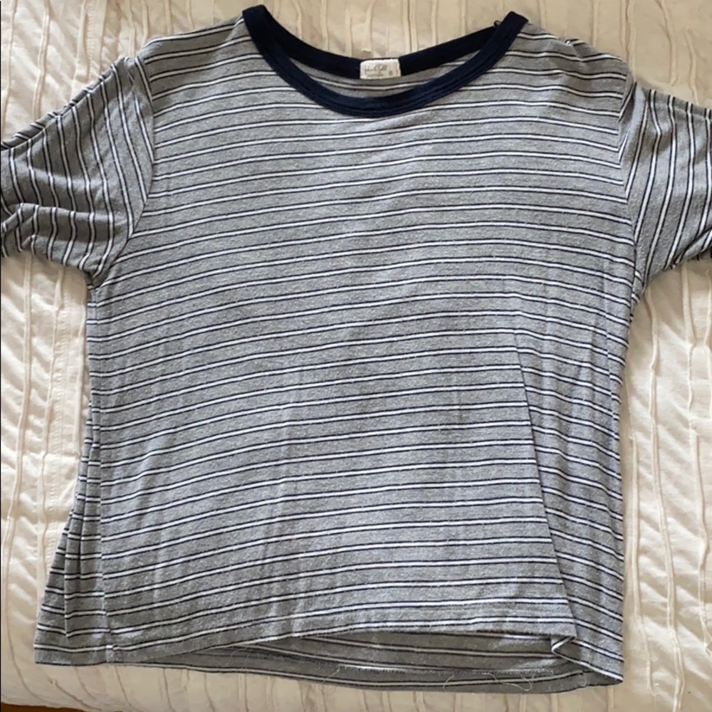 Brandy Melville cropped top